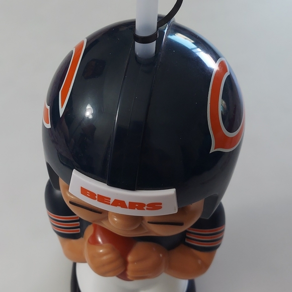 Chicago Bears Big Sip 3D Water Bottle - Picture 5 of 10